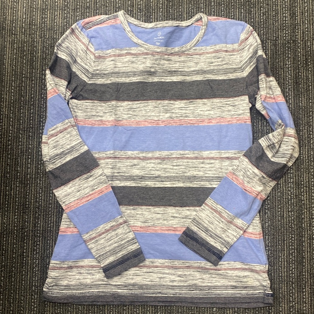 T. By Talbots long sleeve tee size petite small